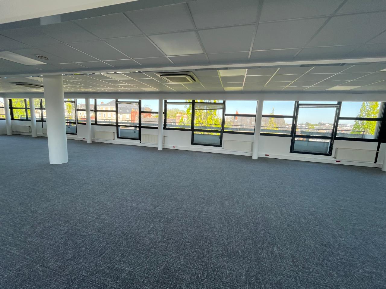 Bureau Nantes 1934m² Location bureau Nantes Loire-Atlantique OLBUR2428261 3
